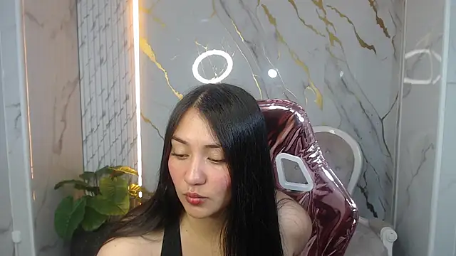 Ivony18 b online show from 15, 10, 2025