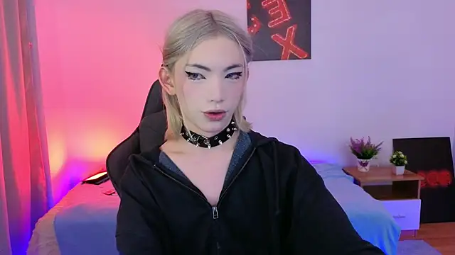 Snapshot of star_madison chatting on 16, 5, 2026 star madison online show from 16, 5, 2026