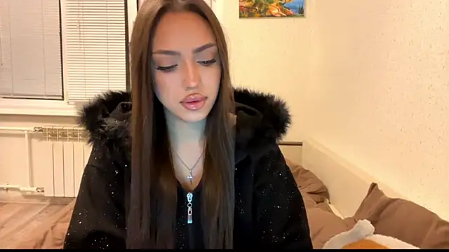 Snapshot of Leaf_Unto chatting on 26, 11, 2025 Leaf Unto online show from 26, 11, 2025