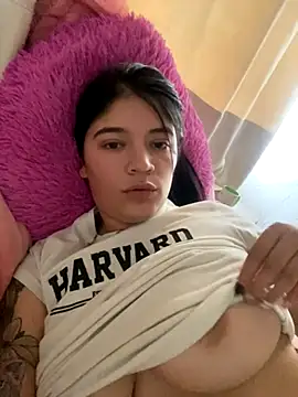 Snapshot of Xiomi_sexx chatting on 31, 10, 2025 Xiomi sexx online show from 31, 10, 2025