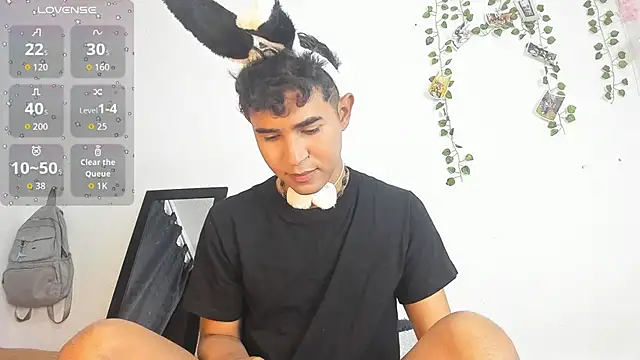 cute sammy 1 online show from 5, 11, 2025