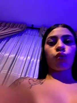 AlannaEvons online show from 10, 10, 2025