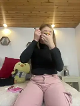 Snapshot of mia_skys chatting on 19, 1, 2026 mia skys online show from 19, 1, 2026