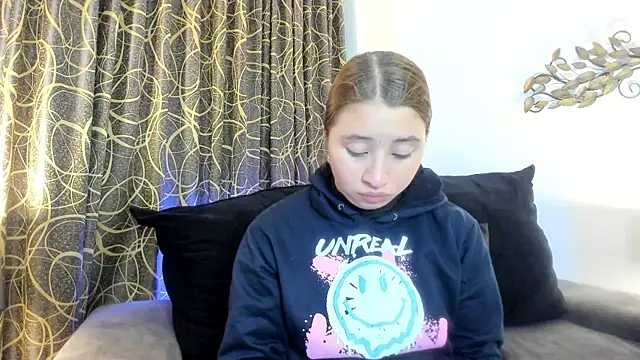 Snapshot of mia_skys chatting on 26, 2, 2026 mia skys online show from 26, 2, 2026