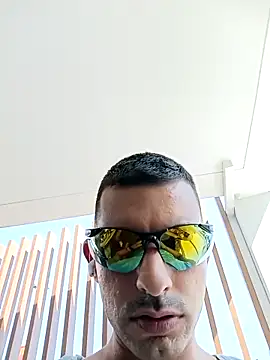 Snapshot of Greek_crazy_couple chatting on 27, 9, 2025 Greek crazy couple online show from 27, 9, 2025