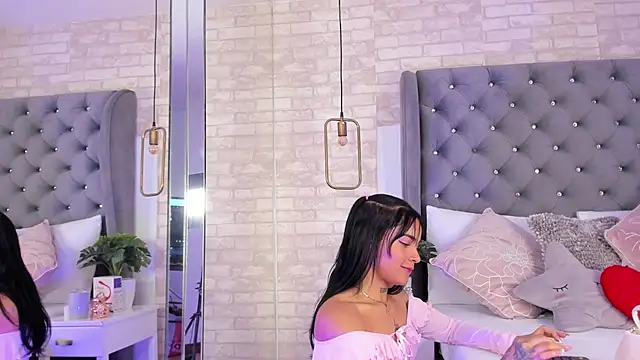 PauVega  online show from 11, 3, 2026