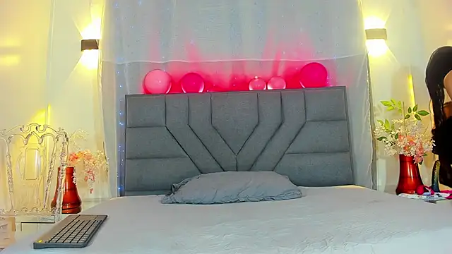 emma ayala online show from 3, 10, 2025