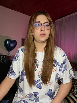 CoraVibes online show from 11, 3, 2026