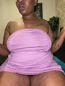 Snapshot of fatpussydallx chatting on 2, 6, 2026 fatpussydallx online show from 2, 6, 2026