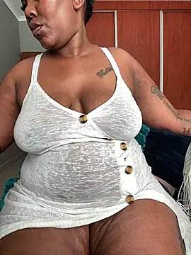Snapshot of fatpussydallx chatting on 15, 7, 2026 fatpussydallx online show from 15, 7, 2026
