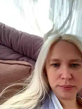 Snapshot of princessbubblegm chatting on 9, 7, 2026 princessbubblegm online show from 9, 7, 2026