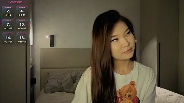 Snapshot of iamyuki chatting on 22, 9, 2025 iamyuki online show from 22, 9, 2025