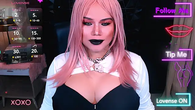 xHugeHarleySelfsuckerx online show from 31, 10, 2025