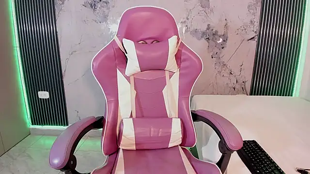 Mia Duarte1 online show from 17, 3, 2026