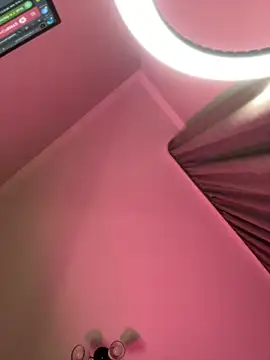 Snapshot of SugarDanger chatting on 12, 9, 2025 SugarDanger online show from 12, 9, 2025