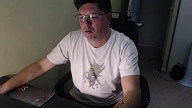 blueandwhite1 online show from 5, 11, 2025