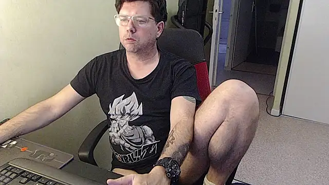 Snapshot of blueandwhite1 chatting on 13, 2, 2026 blueandwhite1 online show from 13, 2, 2026