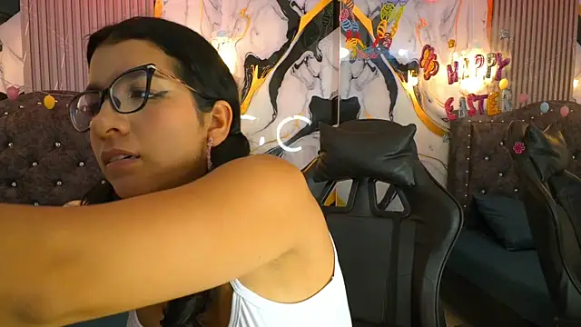 GiaCutee online show from 1, 4, 2026