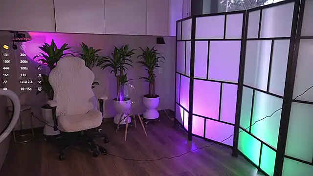Snapshot of Just__dani chatting on 29, 6, 2026 Just dani online show from 29, 6, 2026