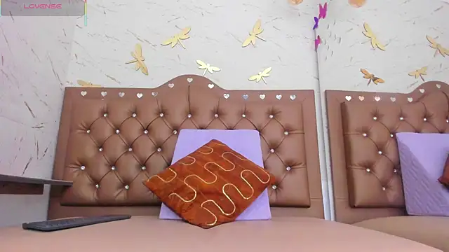 Snapshot of Zoe-Johnson_ chatting on 27, 9, 2025 Zoe-Johnson online show from 27, 9, 2025
