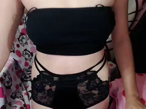 Snapshot of HottieAya_Goddess chatting on 9, 7, 2026 HottieAya Goddess online show from 9, 7, 2026
