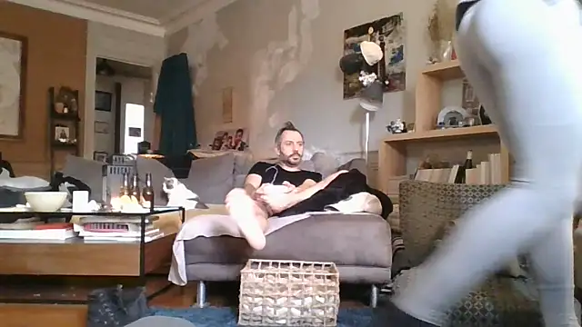 Snapshot of Titilouonlyf69 chatting on 27, 11, 2025 Titilouonlyf69 online show from 27, 11, 2025