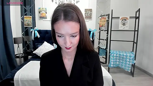 Snapshot of LoraSunnyy chatting on 19, 9, 2025 LoraSunnyy online show from 19, 9, 2025