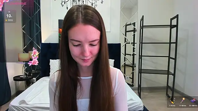 Snapshot of LoraSunnyy chatting on 23, 11, 2025 LoraSunnyy online show from 23, 11, 2025