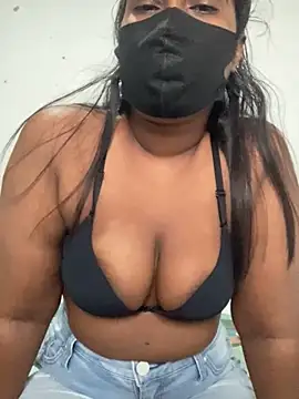 Snapshot of Choco_Chuby chatting on 12, 10, 2025 Choco Chuby online show from 12, 10, 2025