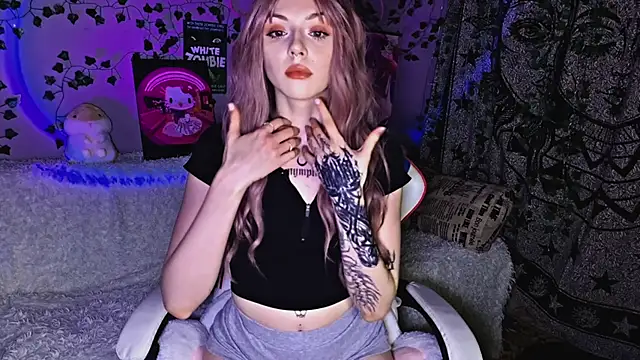 Snapshot of hotbeathoney chatting on 24, 9, 2025 hotbeathoney online show from 24, 9, 2025