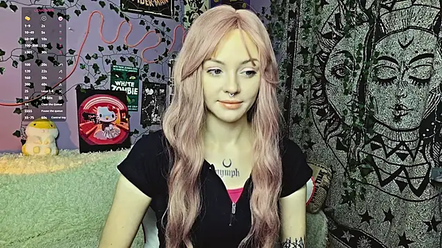 Snapshot of hotbeathoney chatting on 28, 9, 2025 hotbeathoney online show from 28, 9, 2025