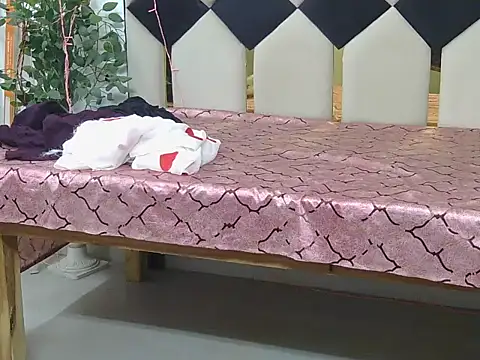 Its-ishikaa online show from 1, 11, 2025