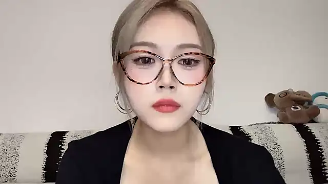 XingKongCOCO-107 online show from 1, 10, 2025