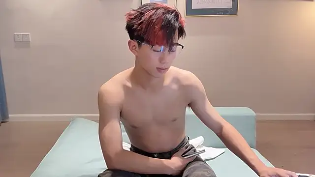 STxuguanhan online show from 12, 10, 2025