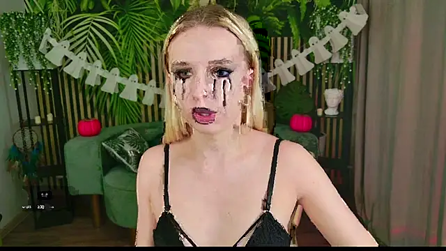 RachelColon online show from 30, 10, 2025