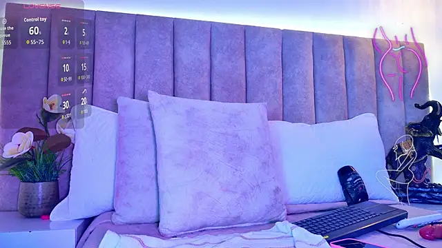 GabbieMonson online show from 22, 10, 2025