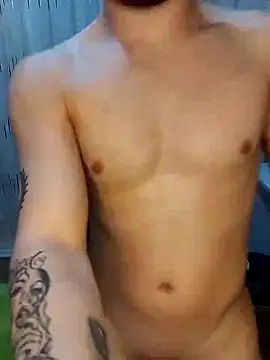 Snapshot of Ozi1910 chatting on 22, 11, 2025 Ozi1910 online show from 22, 11, 2025