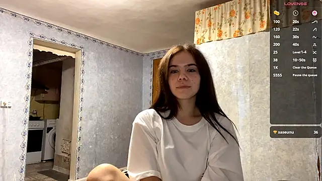 Snapshot of Lia_rise chatting on 24, 9, 2025 Lia rise online show from 24, 9, 2025