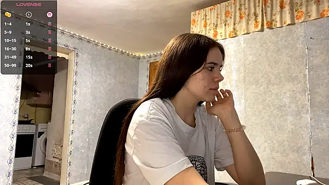 Snapshot of Lia_rise chatting on 18, 10, 2025 Lia rise online show from 18, 10, 2025