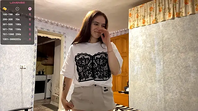 Snapshot of Lia_rise chatting on 22, 10, 2025 Lia rise online show from 22, 10, 2025