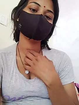 DivyaBhabhi69xh online show from 25, 10, 2025