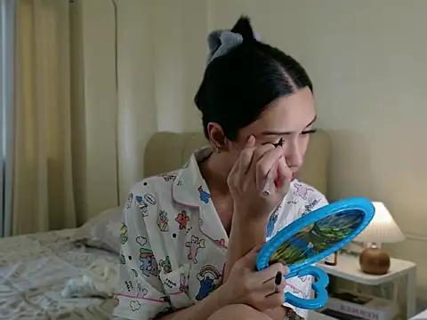 Blaire Samantha online show from 2, 4, 2026