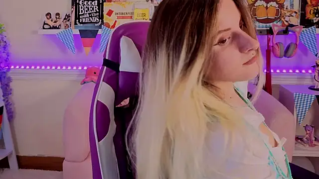 Sonia Meow online show from 26, 9, 2025