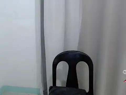 Snapshot of secretmiller_ chatting on 29, 9, 2025 secretmiller online show from 29, 9, 2025
