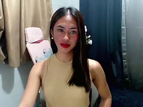 secretmiller  online show from 24, 11, 2025