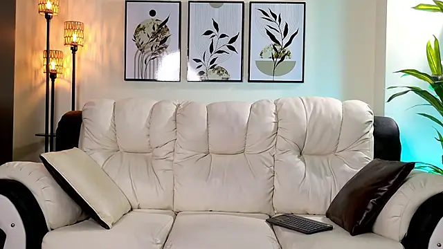 Violeta Foxz online show from 11, 3, 2026