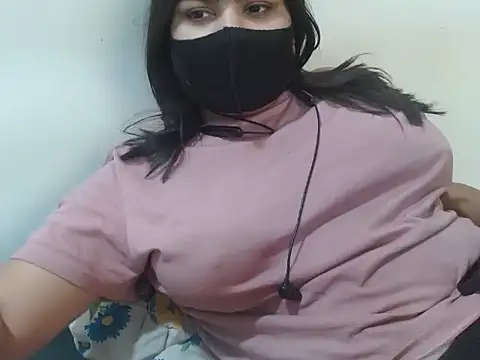 Snapshot of Nataliya_Singh chatting on 12, 4, 2026 Nataliya Singh online show from 12, 4, 2026
