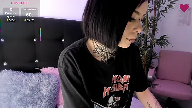 Sammy f uck online show from 10, 9, 2025