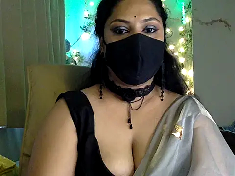 Snapshot of Indian_queen007 chatting on 2, 8, 2026 Indian queen007 online show from 2, 8, 2026