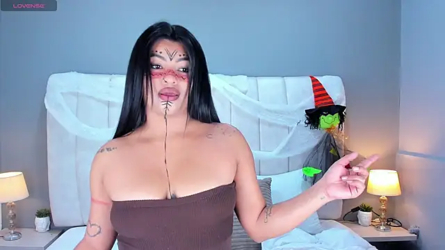 ScarletStarr online show from 1, 11, 2025